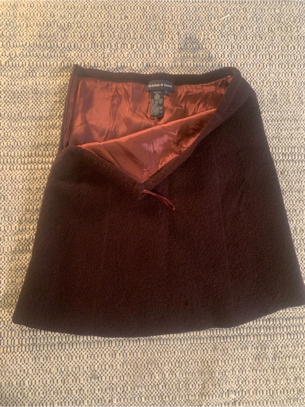 Vintage Tristan & Iseut Skirt - 100% Virgin Wool- Dark eggplant